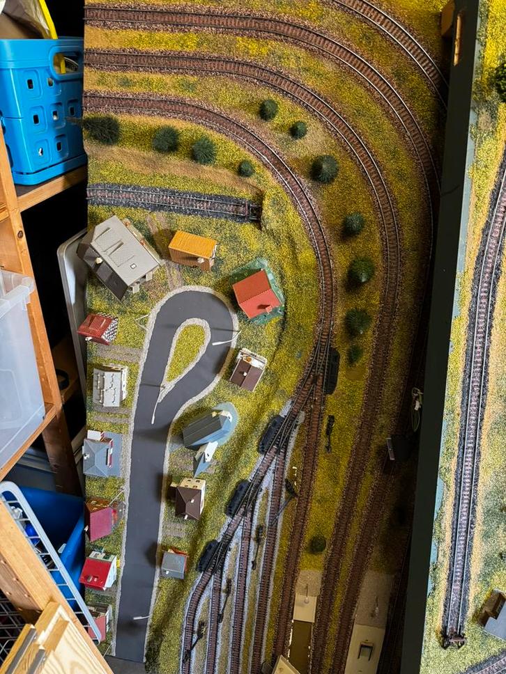 HO treinbaan  Fleischmann Gratis op te halen, Hobby en Vrije tijd, Modeltreinen | H0, Gebruikt, Brug, Tunnel of Gebouw, Gelijkstroom of Wisselstroom