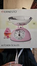 Retro keukenweegschaal roze, Witgoed en Apparatuur, Weegschalen, Ophalen, Minder dan 10 kg, Keukenweegschaal, 1 tot 500 gram