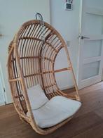 Rotan hangstoel, Ophalen, Zo goed als nieuw, Eén