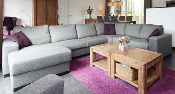 Hoekbank met lounge/liggedeelte beschikbaar voor biedingen