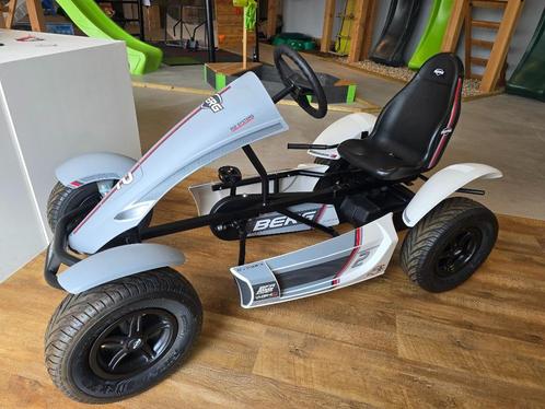 ACTIE Berg XL Race GTS Full options van €965 nu voor €750!!, Kinderen en Baby's, Speelgoed | Buiten | Skelters, Nieuw, Berg, Vrijloopautomaat