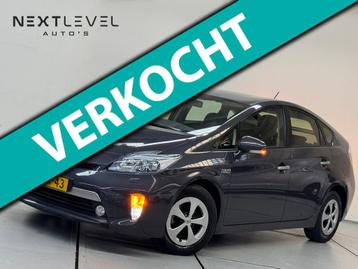 Toyota Prius 1.8 Plug-in Dynamic Business HUD Navi Led beschikbaar voor biedingen
