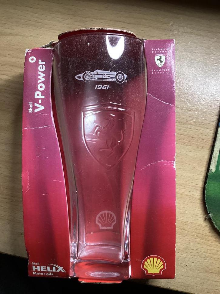 Ferrari glas (Shell), Verzamelen, Glas en Borrelglaasjes, Zo goed als nieuw, Frisdrankglas, Ophalen of Verzenden
