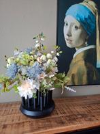 Prachtig boeket bloemen in metalen vaas, Ophalen, Overige materialen, Overige kleuren, Zo goed als nieuw