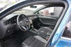 Volkswagen Passat Variant 1.4 TSI PHEV GTE Business | Leer |, Gebruikt, 4 cilinders, Blauw, Hybride Elektrisch/Benzine