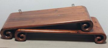  2 x Chinese houten sokkel standaard plank met scroll beschikbaar voor biedingen