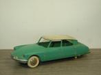 Citroen DS19 - Dinky Toys 24C France