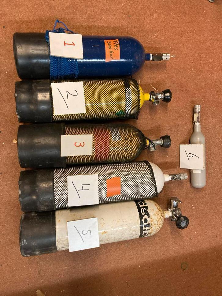 Duikflessen - 5 en 6 liter, Watersport en Boten, Duiken, Gebruikt, Duikfles, Ophalen of Verzenden