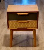 Moderne kastje, Ophalen of Verzenden, Zo goed als nieuw, Hout, Minder dan 45 cm