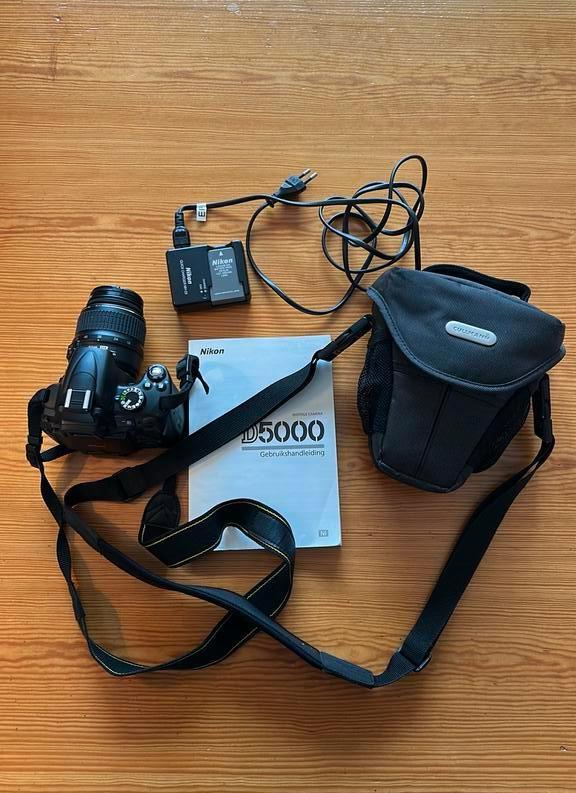 Nikon D5000 spiegelreflexcamera + Nikon 18-55 objectief, Audio, Tv en Foto, Fotocamera's Digitaal, Gebruikt, Nikon, Ophalen