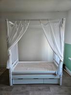 Massief houten prinsessenbed in zeer goede staat, Ophalen, 85 tot 100 cm, Zo goed als nieuw, Matras