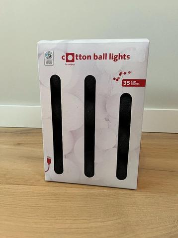 Cotton Ball slinger 35st. zwart - NIEUW in doos beschikbaar voor biedingen