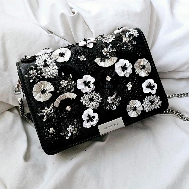 NU €99 ‼️ Michael Kors Jade tas bag damestas schoudertas, Sieraden, Tassen en Uiterlijk, Tassen | Damestassen, Ophalen of Verzenden