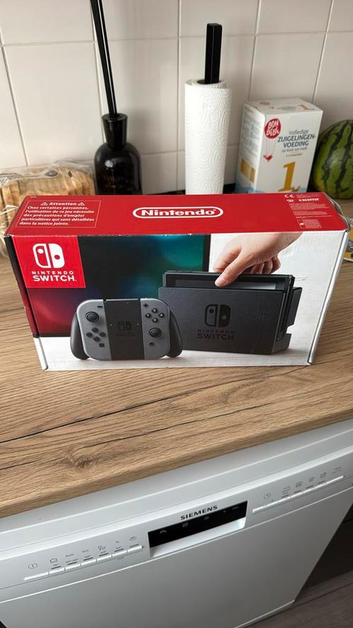 Nintendo Switch V1 grijs, Spelcomputers en Games, Spelcomputers | Nintendo Switch, Gebruikt, Switch Original, Met 1 controller
