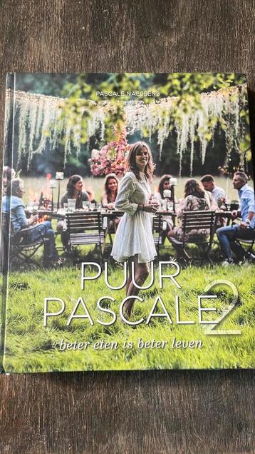 Pascale Naessens - 2 beschikbaar voor biedingen