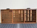 Vintage 115 vakjes Letterbak Drukkerij + Handgrepen 83x33cm, Huis en Inrichting, Ophalen of Verzenden, Gebruikt
