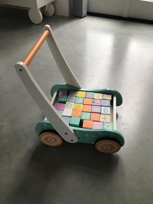Loopwagen Studio Circus met 30 blokken, Kinderen en Baby's, Speelgoed | Houten speelgoed, Gebruikt, Ophalen of Verzenden