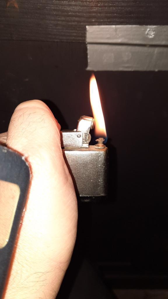 aansteker met rolmeter   41€ inclusief verzending !!!, Verzamelen, Rookartikelen, Aanstekers en Luciferdoosjes, Gebruikt, Aansteker