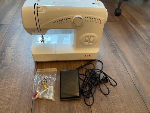 Naaimachine AEG 11210, Hobby en Vrije tijd, Naaimachines en Toebehoren, Nieuw, Overige merken, Ophalen of Verzenden