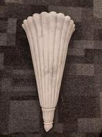 Klassiek wandelement, wandvaas., Verzenden