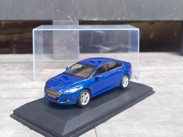 Ford Mondeo mk5 2015 blauw 1/43 Norev dealer zeldzaam beschikbaar voor biedingen