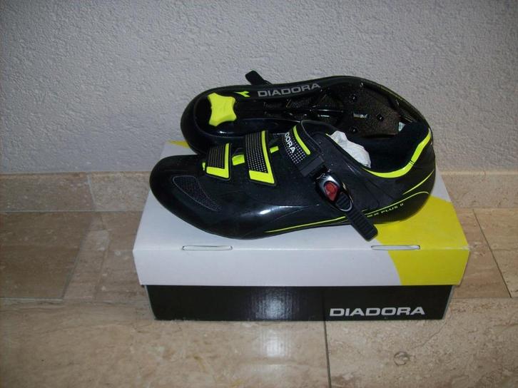 Nieuwe Diadora Trivex plus ll Race schoenen maat 46, 47, Fietsen en Brommers, Fietsaccessoires | Fietskleding, Nieuw, Heren, Schoenen