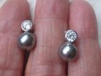 Ti-Sento Zilveren Oorbellen grijze Parel Zirkonia, Verzenden, Zo goed als nieuw, Met edelsteen, Knopjes of Stekers