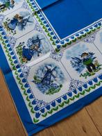 NIEUW retro vintage delftsblauw tafelkleed 80 x 80 cm, Huis en Inrichting, Keuken | Textiel, Nieuw, Blauw, Tafelkleed of Tafelzeil