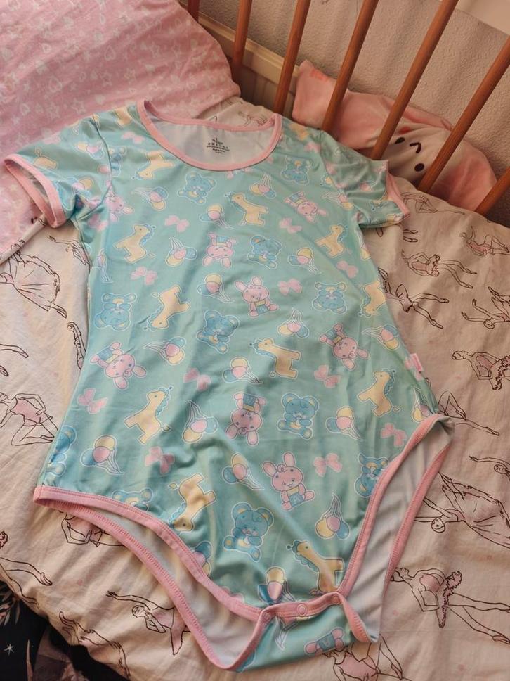 Abdl DDLg romper maat L, Diversen, Verpleegmiddelen, Zo goed als nieuw, Verzenden