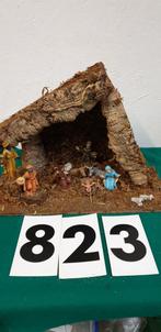 823 ] kerststal met beelden, Diversen, Kerst, Ophalen of Verzenden