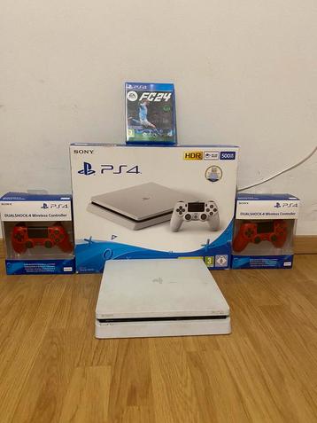 PlayStation 4 slim met 2 controllers en fc 24