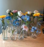 Vaasjes met kunstbloemen voor bruiloft, Huis en Inrichting, Woonaccessoires | Vazen, Ophalen, Overige kleuren, Minder dan 50 cm