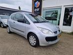 Mitsubishi Colt 1.1i ''Incharge'' Airco - Trekhaak - Apk 08-, Voorwielaandrijving, Stof, Gebruikt, 750 kg