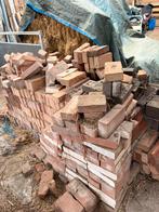 Partij van ca. 1000 rode en antraciet metselstenen, Ophalen, Gebruikt, Bakstenen