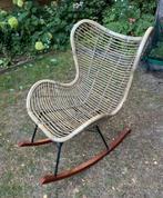 Rotan Schommelstoel Bali - Troubadour, Huis en Inrichting, Stoelen, Ophalen, Gebruikt, Bruin, Riet of Rotan