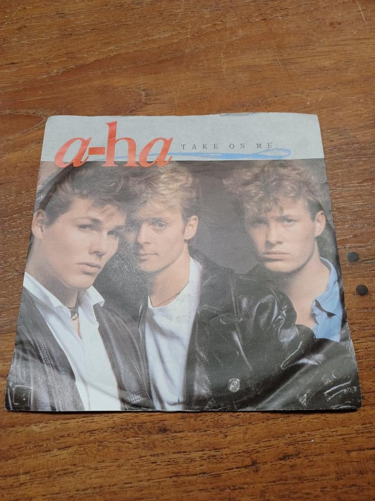 Hitsingle van AHA - Take on me / 1985, Ophalen of Verzenden, Zo goed als nieuw, Pop