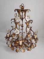 Kroonluchter verguld roosjes porcelein wit antiek brocante, Ophalen, Zo goed als nieuw, Metaal