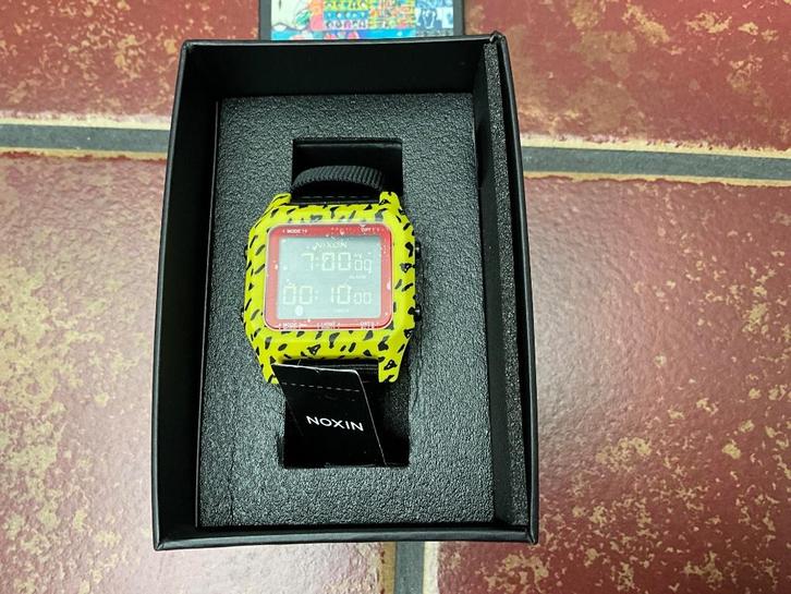 Horloge Nixon van The Rolling Stones Staple unisex, Sieraden, Tassen en Uiterlijk, Horloges | Dames, Nieuw, Overige merken, Ophalen of Verzenden