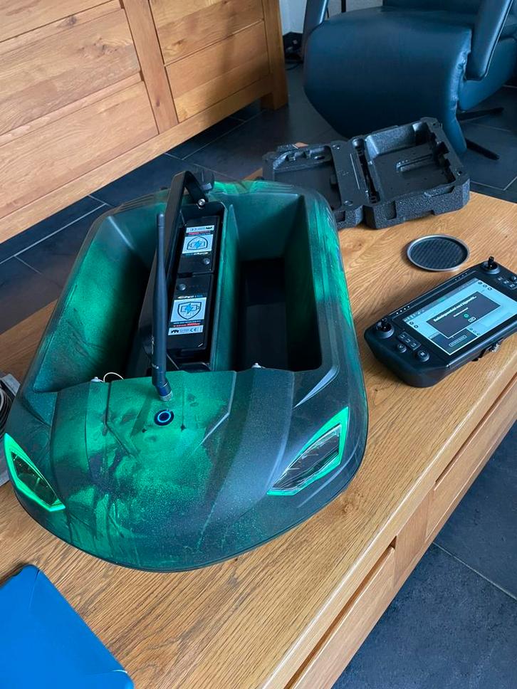 CarpLounge RT4/RT7 voerboot, Watersport en Boten, Hengelsport | Karpervissen, Nieuw, Overige typen, Ophalen of Verzenden