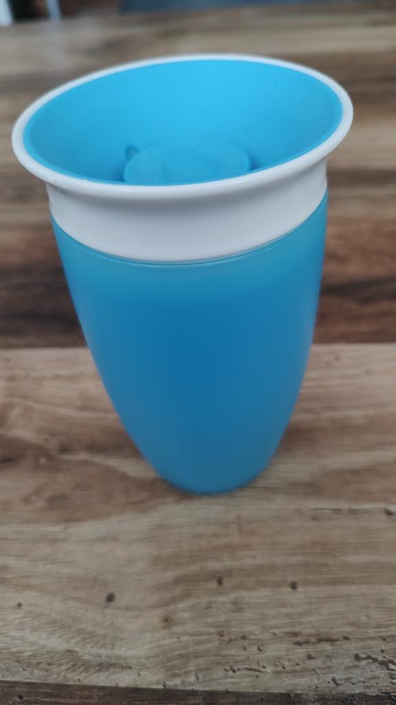 Drinkbeker Munchkin Miracle, Kinderen en Baby's, Babyvoeding en Toebehoren, Zo goed als nieuw, Overige typen, Ophalen of Verzenden