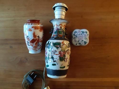 Lotje van porseleinen vaas, vaas/lamp en sierradendoos, Antiek en Kunst, Antiek | Porselein, Verzenden