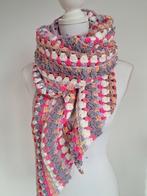 Heerlijk warme sjaal vrolijke kleuren nieuw, Kleding | Dames, Ophalen of Verzenden, Zo goed als nieuw, Maat 46/48 (XL) of groter