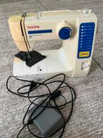 Toyota naaimachine, Hobby en Vrije tijd, Naaimachines en Toebehoren, Ophalen of Verzenden, Zo goed als nieuw, Naaimachine, Overige merken