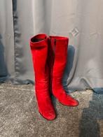 Italiaanse Suède Rode Laarzen - Maat 39, Kleding | Dames, Schoenen, Ophalen, Zo goed als nieuw, Rood, Hoge laarzen
