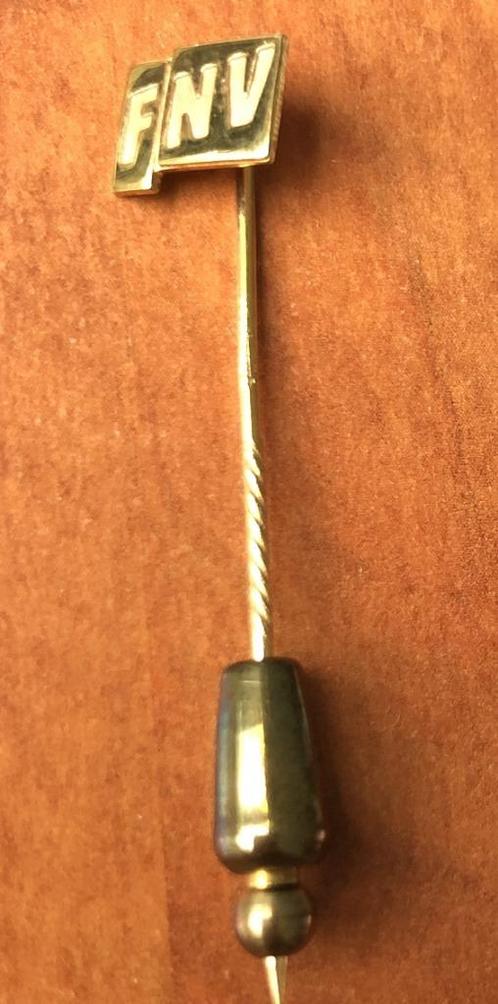 FNV gouden jubileum speld | pin | draagspeld, Verzamelen, Speldjes, Pins en Buttons, Zo goed als nieuw, Speldje of Pin, Merk, Ophalen of Verzenden