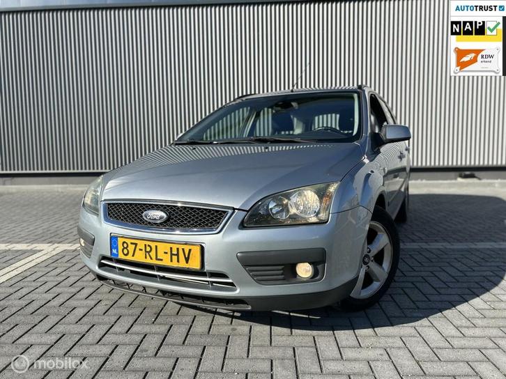 Ford Focus Wagon 1.6-16V Ambiente/INRUILKOOPJE/CRUISE CONTR, Auto's, Ford, Bedrijf, Te koop, Focus, ABS, Airbags, Airconditioning