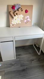 Meisjes bureau, Huis en Inrichting, Bureaus, Ophalen, Zo goed als nieuw