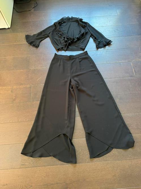 Super mooi tweedelig pak maat 40, Kleding | Dames, Gelegenheidskleding, Zo goed als nieuw, Overige typen, Maat 38/40 (M), Zwart