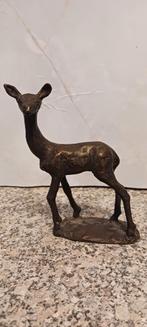 MOOI ELEGANT BRONZEN HERT 13 CM HOOG EN 9 CM LANG, Ophalen of Verzenden