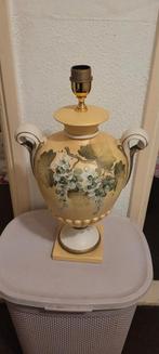 Staande lamp met bloemen komt uit Italië, Ophalen, Overige materialen, Gebruikt, 75 cm of meer